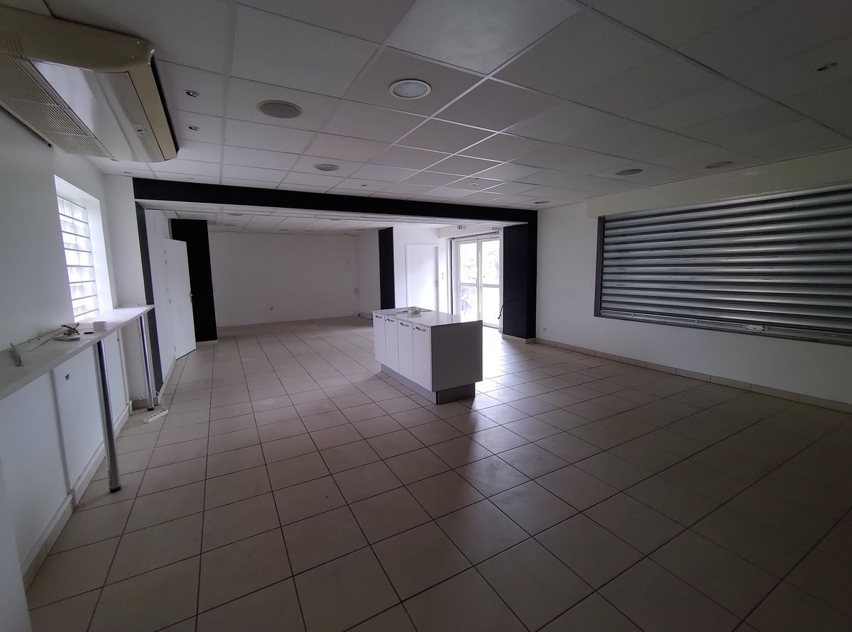 Parking extrieur - Istres