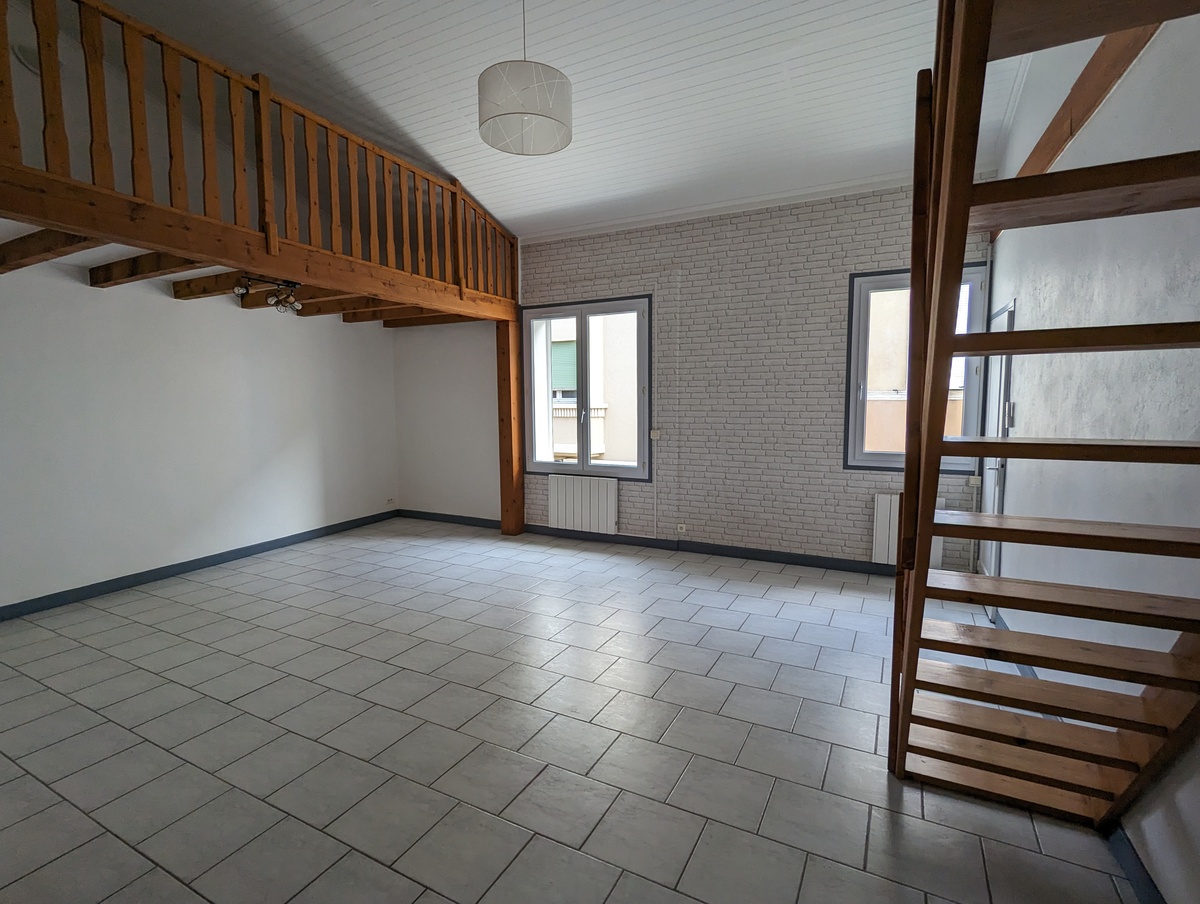 Duplex - Istres
