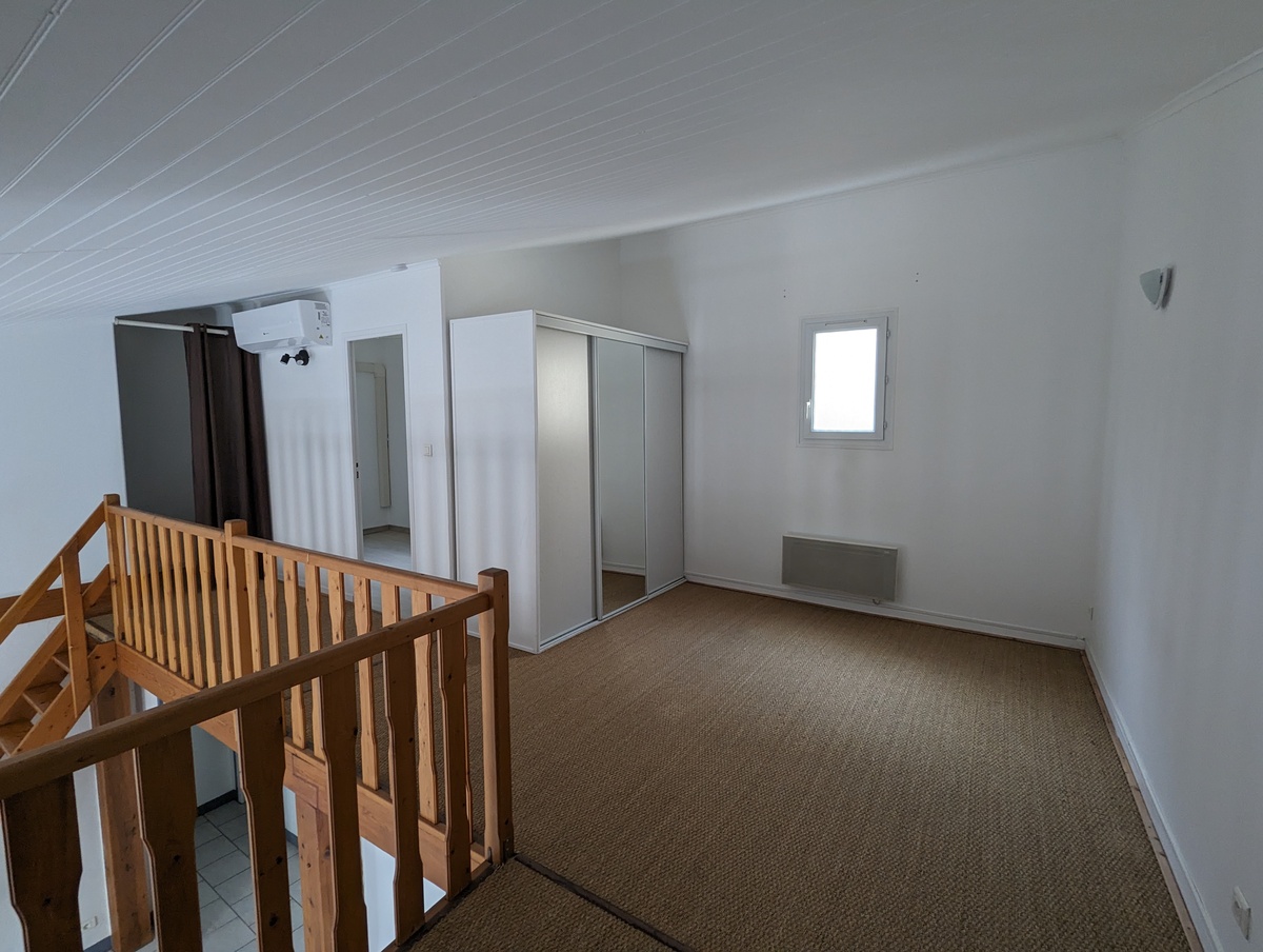 Duplex - Istres