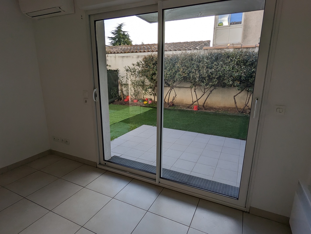 Appartement en rez-de-jardin - Istres