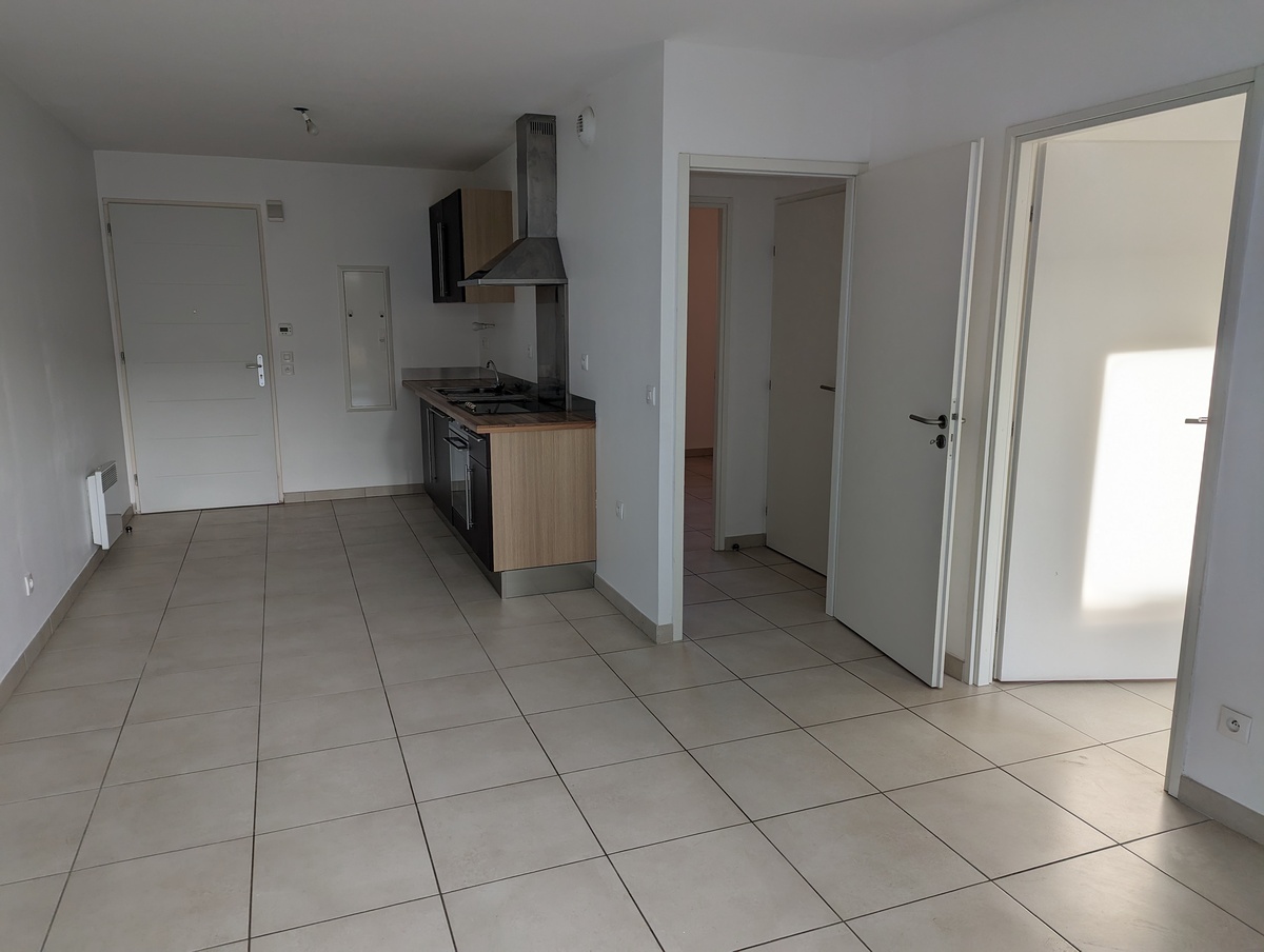 Appartement en rez-de-jardin - Istres