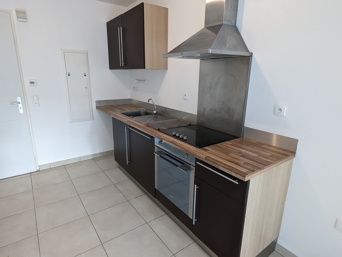 Appartement en rez-de-jardin - Istres