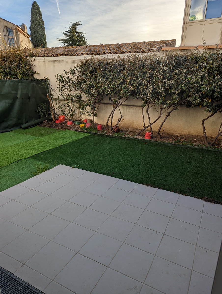 Appartement en rez-de-jardin - Istres