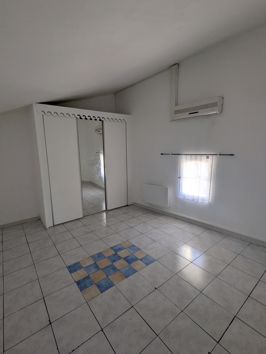 Duplex - Istres