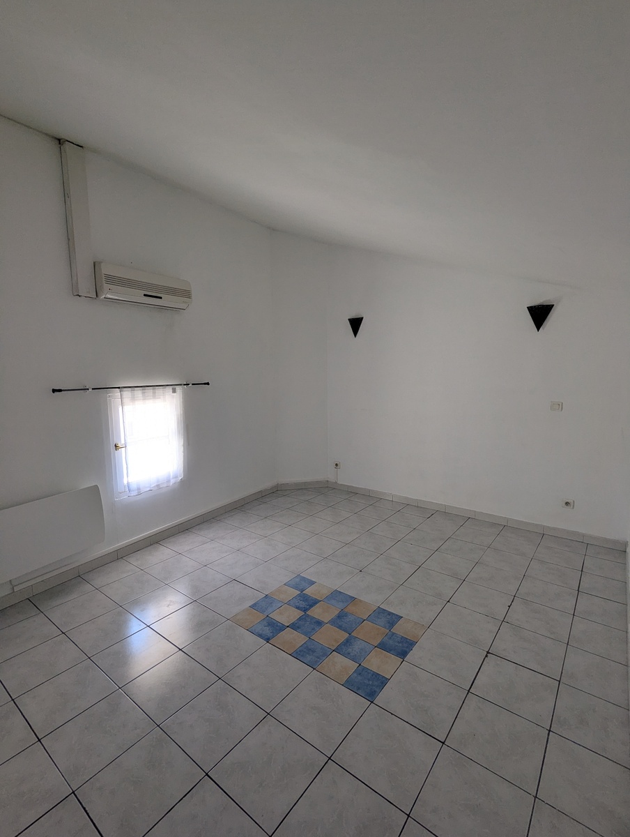 Duplex - Istres