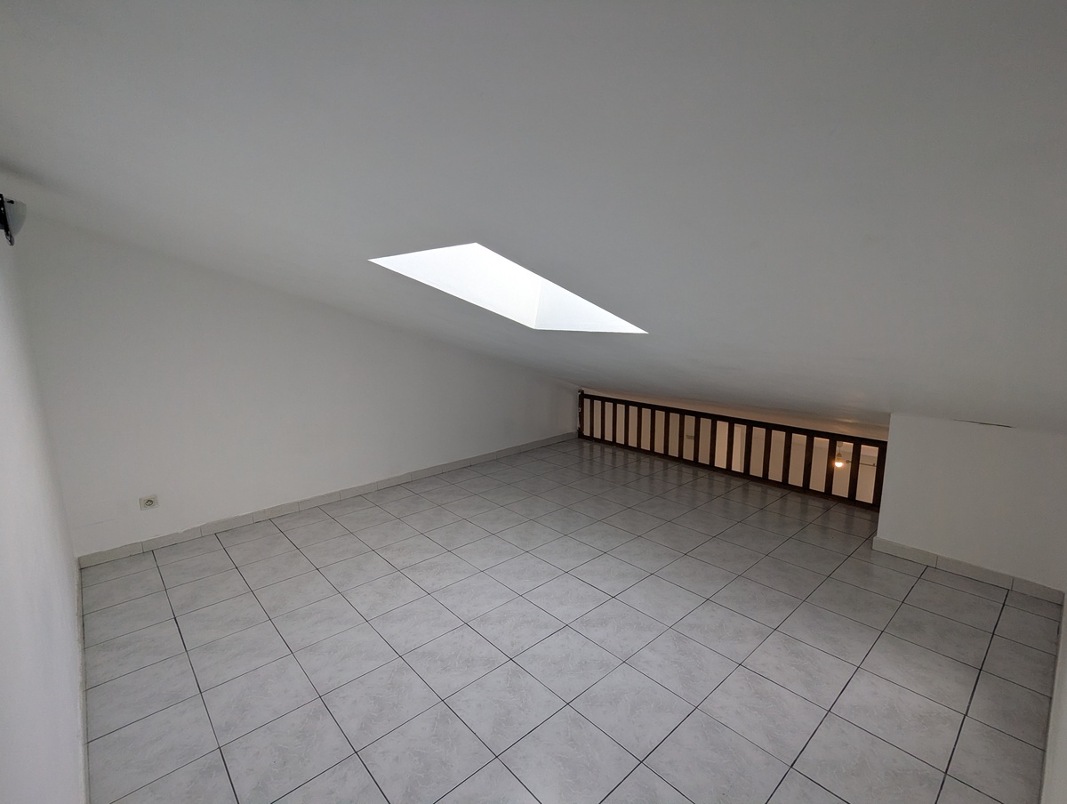 Duplex - Istres